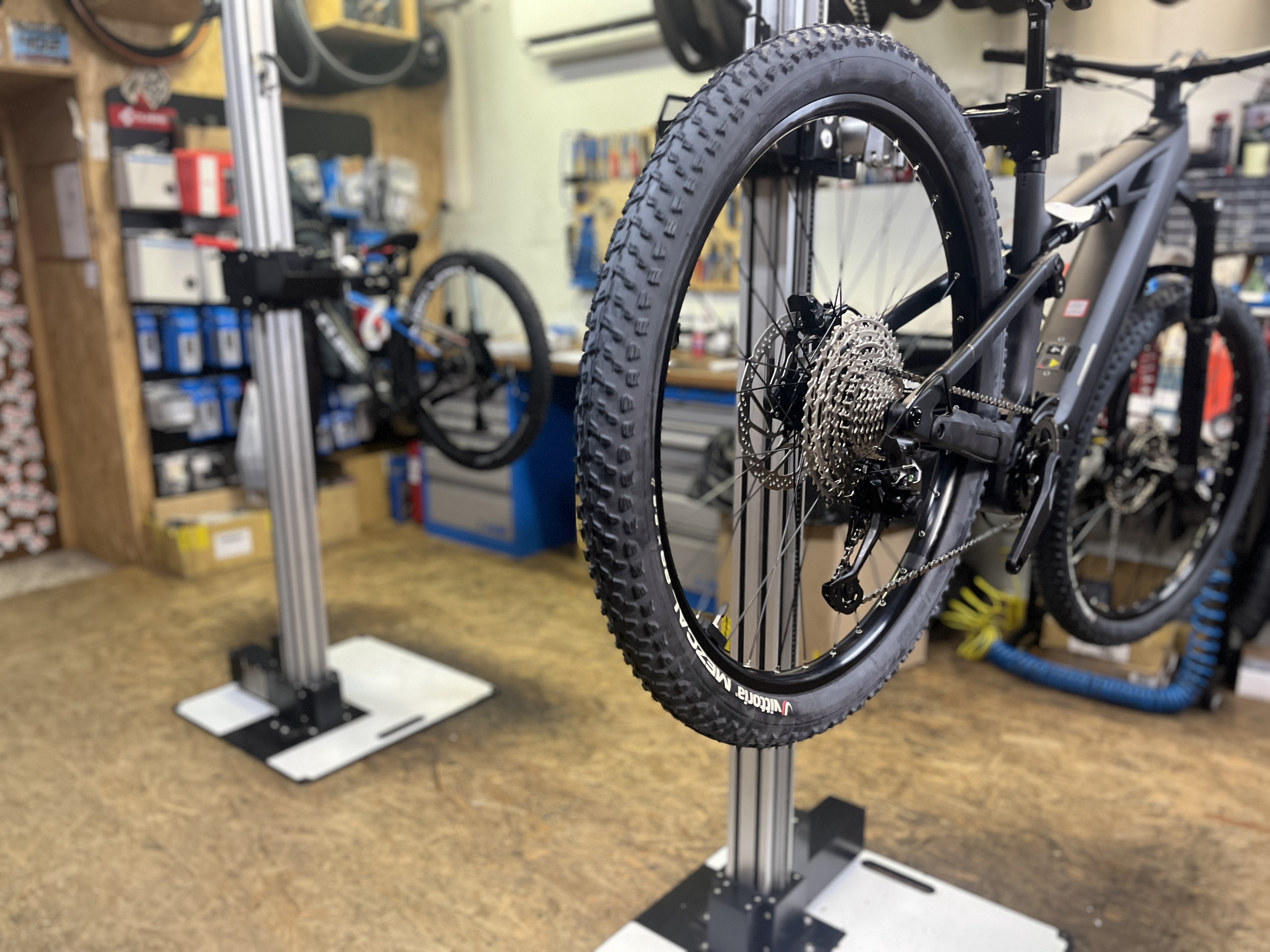 Servis koles Cube v Energija Bikes Domžale Pooblaščeni servis električnih koles in diagnostika Bosch v delavnici Energija Bikes Domžale