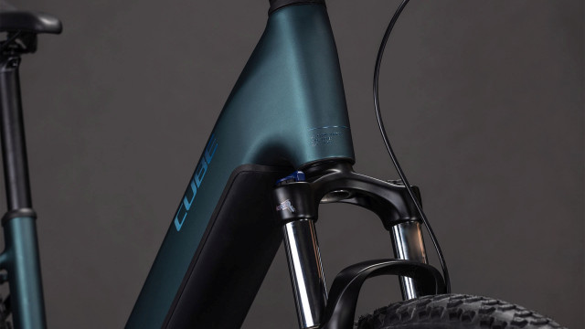 Cube Reaction Hybrid ONE 800 royalgreen´n´prism Easy Entry 2026 Kolo