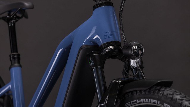 Cube Nuride Hybrid EXC 800 jeansblue´n´blue Trapeze 2026 Kolo