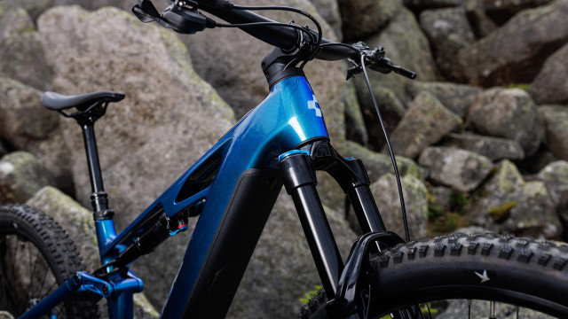 CUBE Stereo Hybrid ONE44 HPC Race 800 nebula 'n' prizm 2027 kolo
