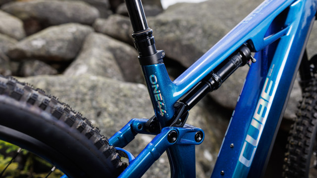 CUBE Stereo Hybrid ONE44 HPC Race 800 nebula 'n' prizm 2027 kolo