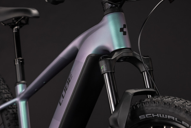 CUBE Reaction Hybrid Pro 800 polarlight 'n' black 2027 kolo