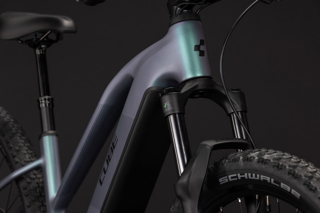 CUBE Reaction Hybrid Pro 800 polarlight 'n' black 2027 kolo