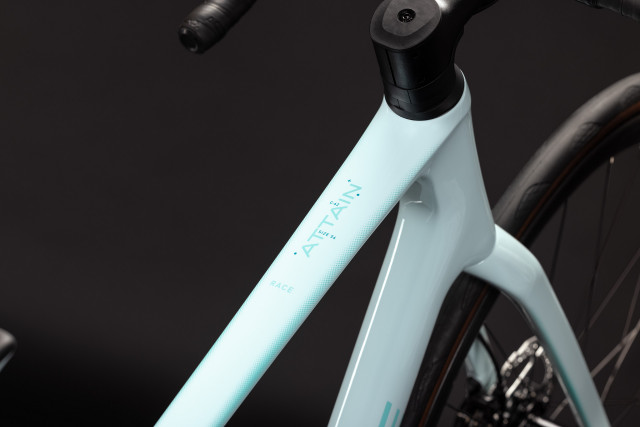 CUBE Attain C:62 Race frostymint 'n' mint 2027 kolo