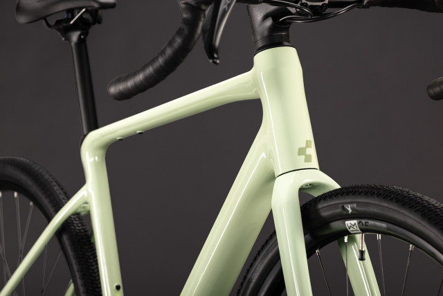 CUBE Nuroad Race lindgreen 'n' matcha 2027 kolo