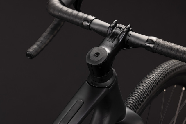 CUBE Nuroad C:62 ONE carbon 'n' shiftverde 2027 gravel kolo