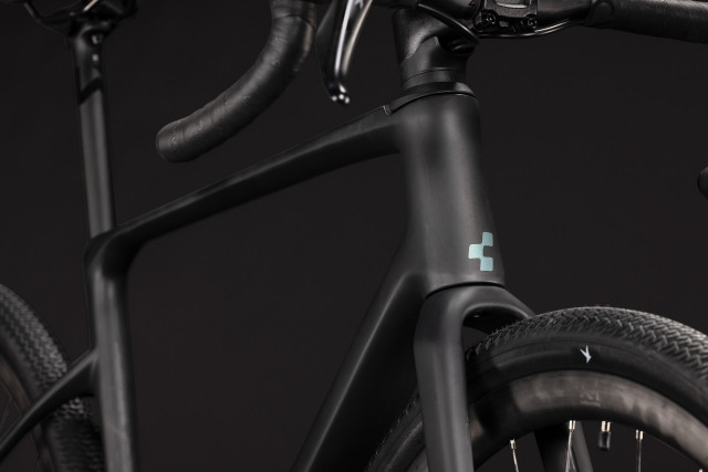 CUBE Nuroad C:62 ONE carbon 'n' shiftverde 2027 gravel kolo