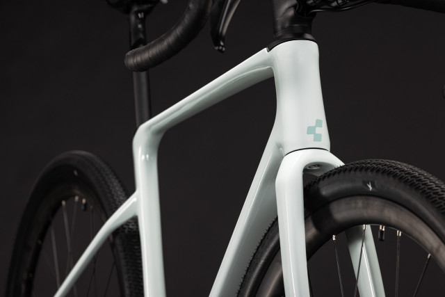 CUBE Nuroad C:62 ONE hintofmint 'n' green 2027 gravel kolo
