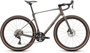 CUBE Nuroad C:62 Pro cedar 'n' stone 2027 gravel kolo