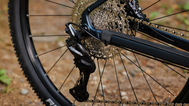 CUBE Reaction SLX navyblack 'n' black 2027 kolo