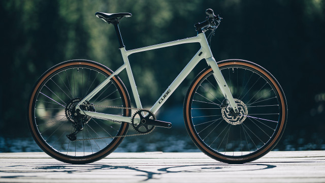 CUBE Nulane Pro aloegreen 'n' black 2027 kolo