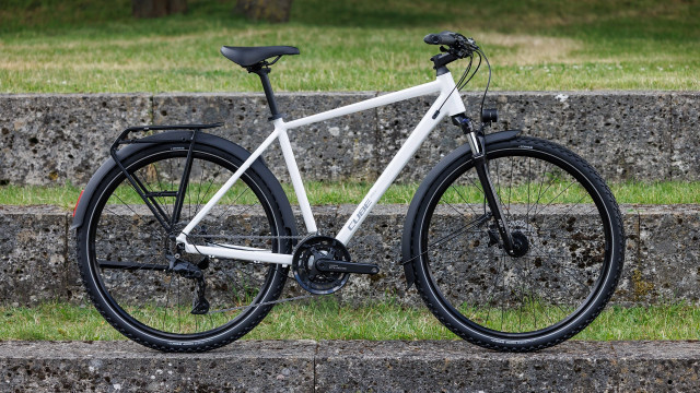 CUBE Nature Pro FE metallicwhite 'n' reflex 2027 kolo