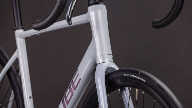 Cube Attain Race foggrey´n´shift 2026 Kolo