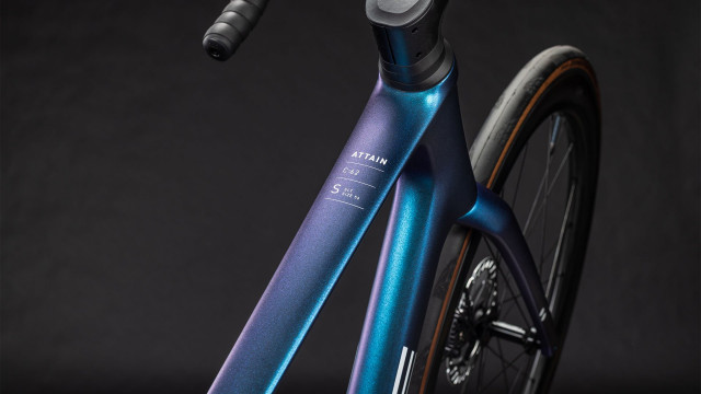 Cube Attain C:62 SLT shiftmint´n´white 2026 Kolo