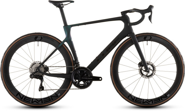 Cube Agree C:62 SLT black´n´black 2026 Kolo