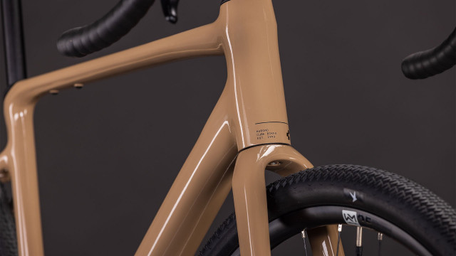 Cube Nuroad Race cappuccino´n´black 2026 Kolo