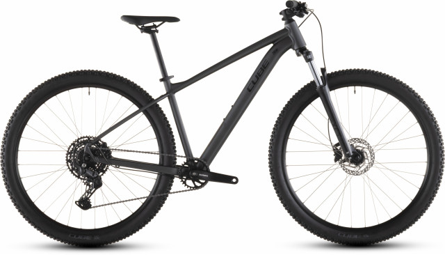 Cube Aim Pro slateblack´n´black 2026 Kolo