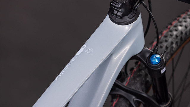 Cube Reaction C:62 Race foggrey´n´white 2026 Kolo