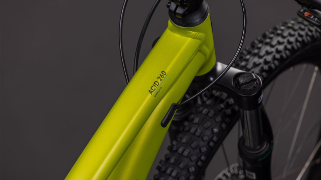 Cube Acid 260 Disc lizard´n´blue 2026 Kolo
