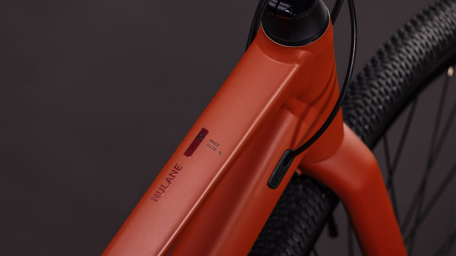 Cube Nulane Race amber´n´black Trapeze 2026 Kolo