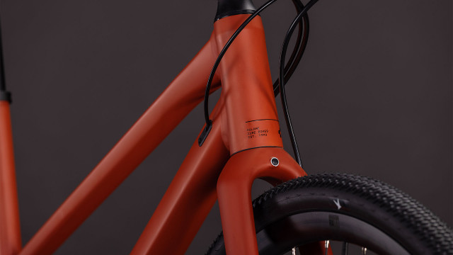 Cube Nulane Race amber´n´black Trapeze 2026 Kolo