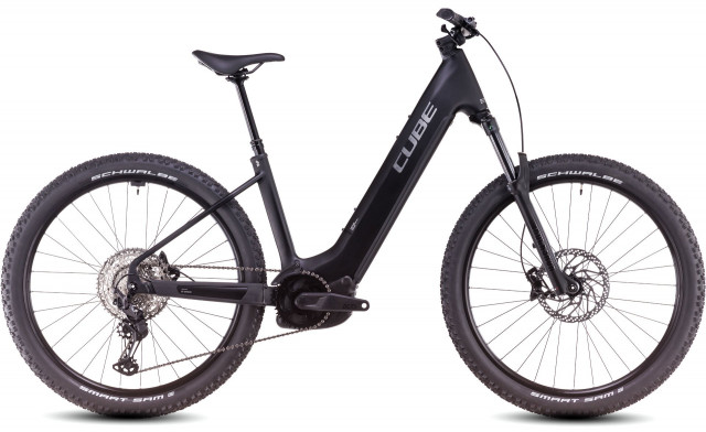 CUBE REACTION HYBRID RACE 800 black´n´metal EASY ENTRY 2025 KOLO