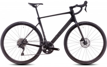 CUBE ATTAIN C:62 carbon RACE blackline 2025 KOLO