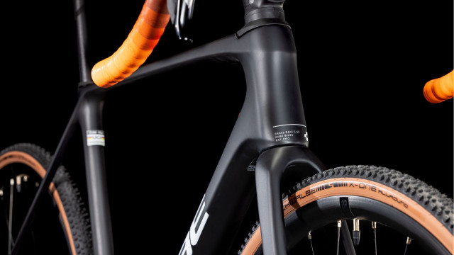 Cube Cross Race C:62 Pro carbon´n´orange 2025 kolo